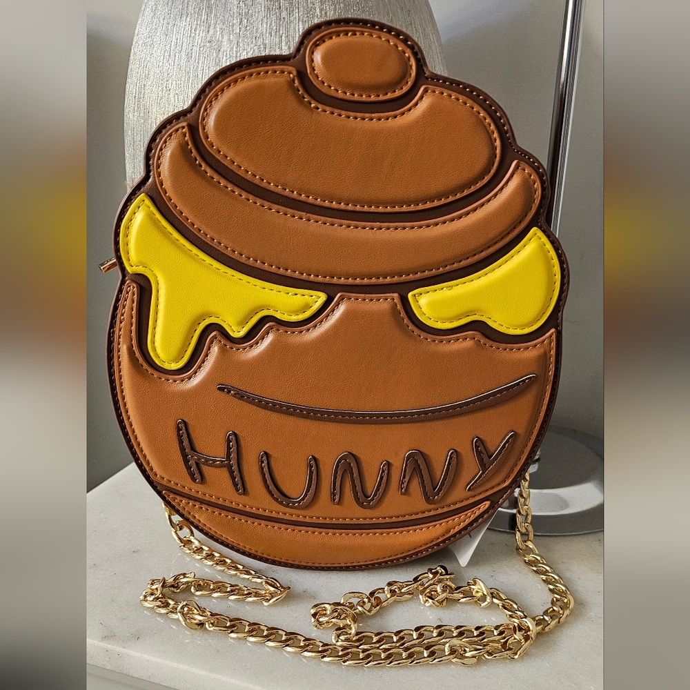 Disney Winnie the Pooh Crossbody